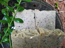 Load image into Gallery viewer, AVOCADO LEMONGRASS BAR SOAP
